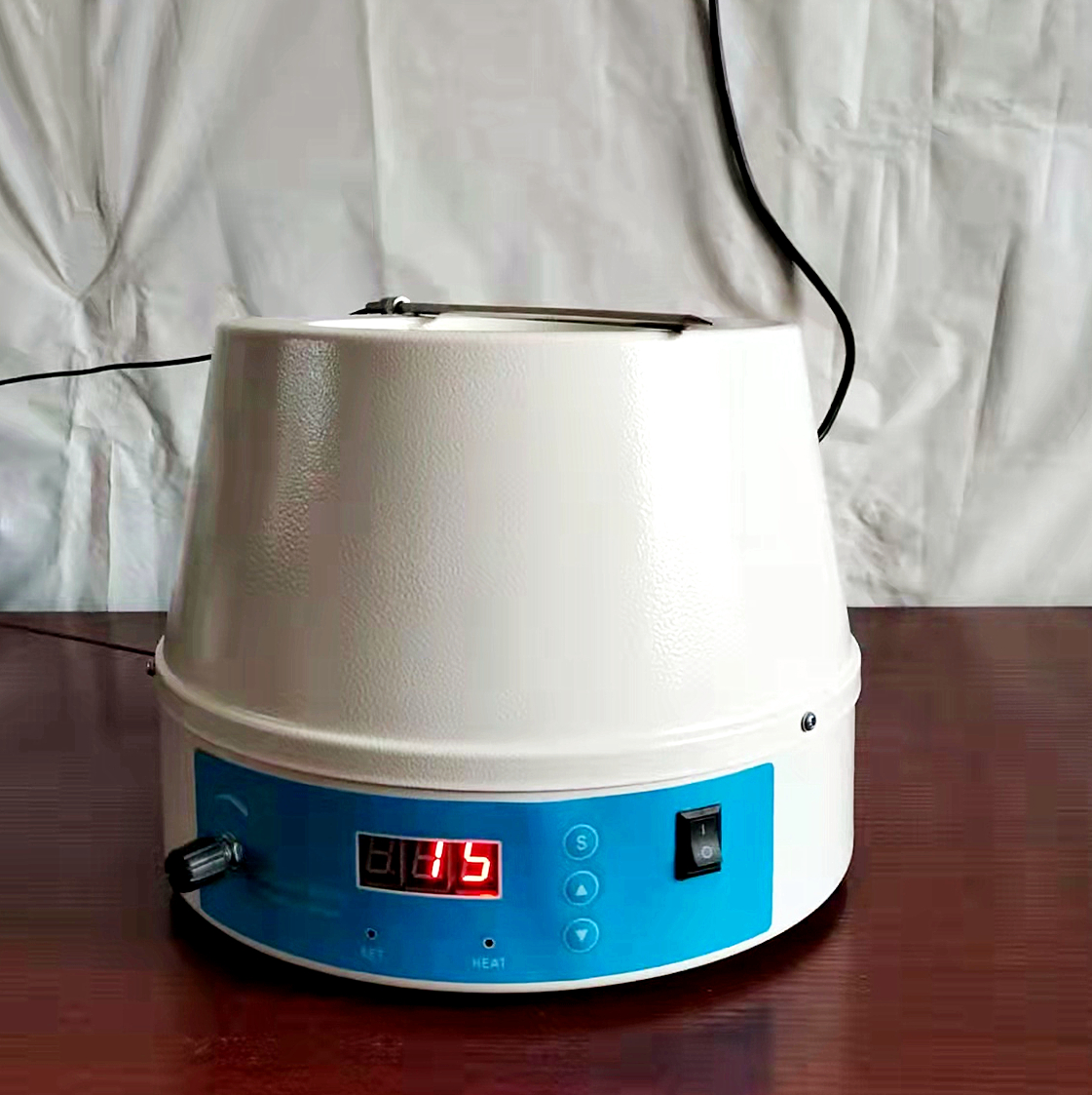 數(shù)顯磁力攪拌電熱套價(jià)格